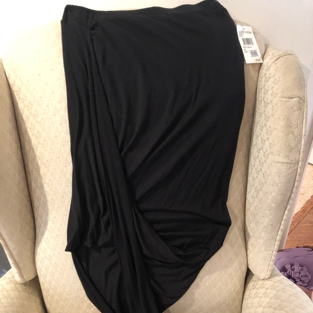 Asymmetrical black skirt